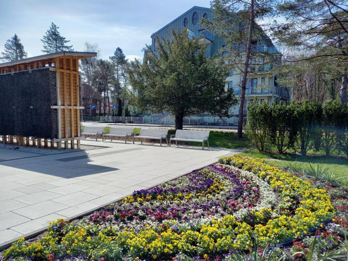 Apartament Rezydencja Bursztyn Swinoujscie Exterior photo